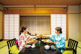 画像：お部屋食（